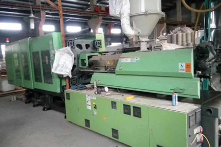 PET瓶胚快速注塑機(jī)的選擇要點(diǎn)，由廠家為您解惑！